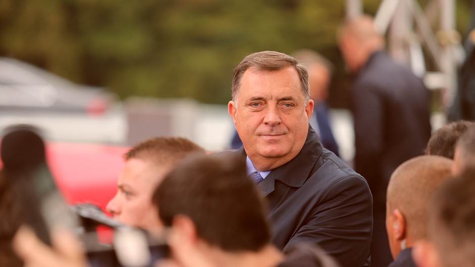  Dodik: Podrška Kini zbog nemira u Hongkongu 