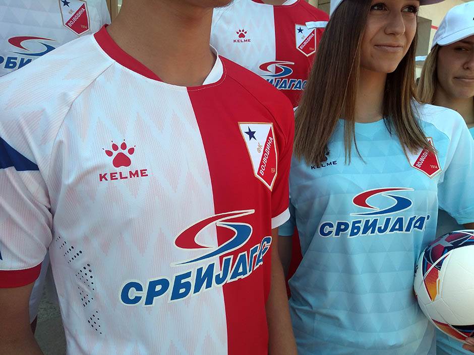  FOTO: FK Vojvodina promenila grb zbog korona virusa 
