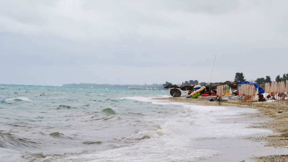  Halkidiki: Pogledajte plaže nakon nevremena 