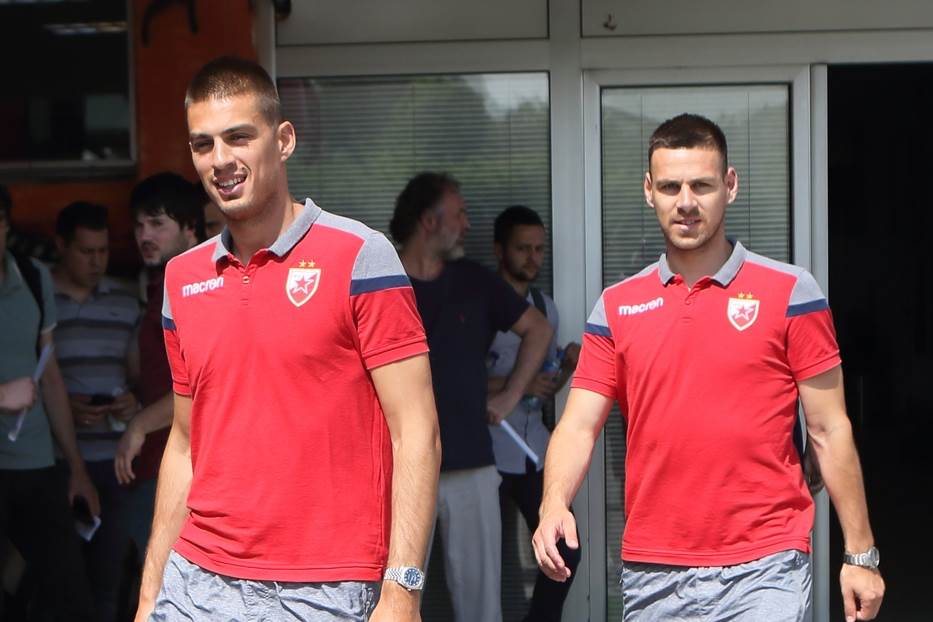  Vujadin savić odlazi u APOEL iz Nikozije 