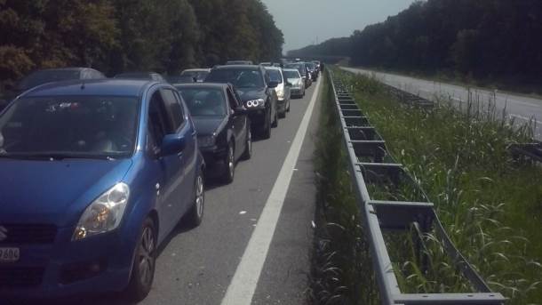  gužve na graničnim prelazima između BiH i Crne Gore 