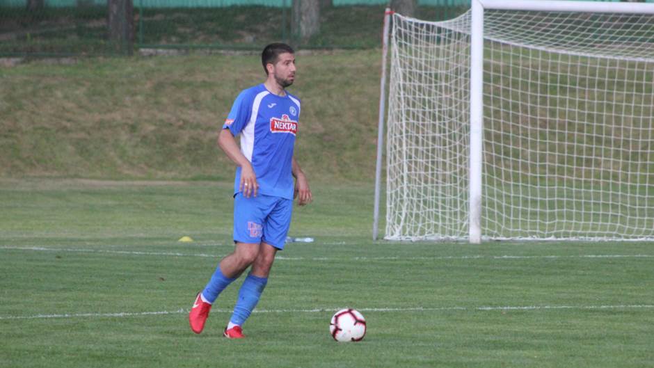  Miloš Simonović napustio FK Krupa i vratio se u FK Radnik 