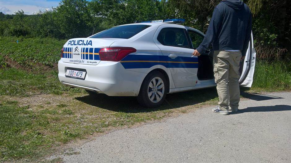  Hrvatska policija upucala migranta 