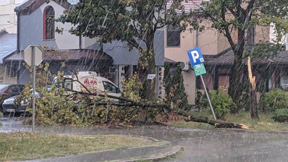  Nevrijeme u Banjaluci 