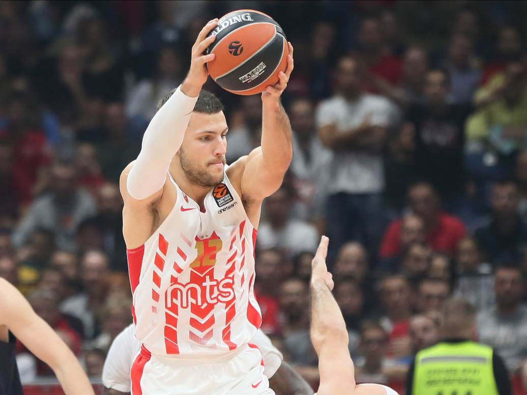  Crvena-zvezda-Bili-Beron-postao-tata 