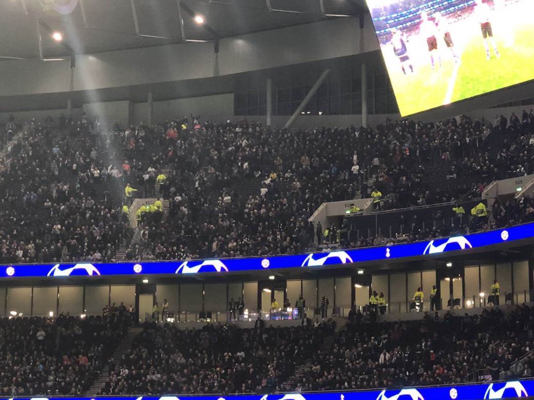  48 navijača Totenhema prodalo karte Zvezdašima: Više ne mogu na stadion! 