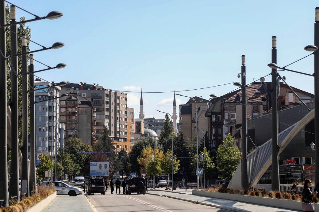 Kosovo sirene, šok bombe 