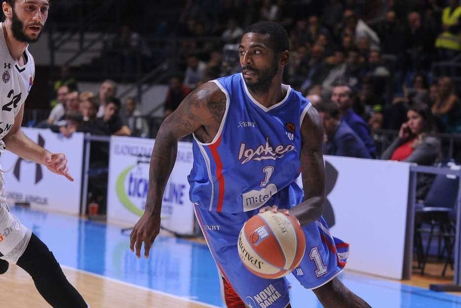  Dorel Rajt napustio Igokeu 