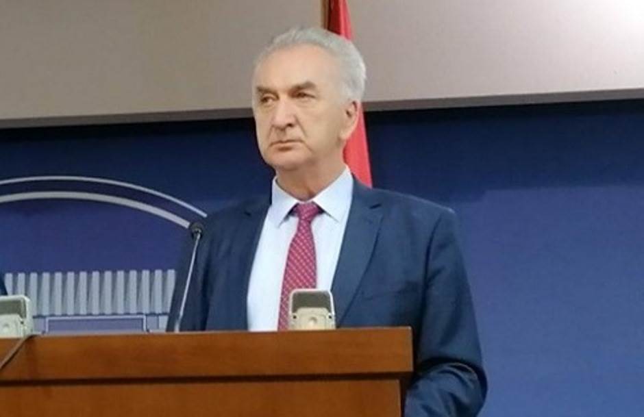  Šarović: Hrvatska i Srbija ne treba da se igraju sa nama 