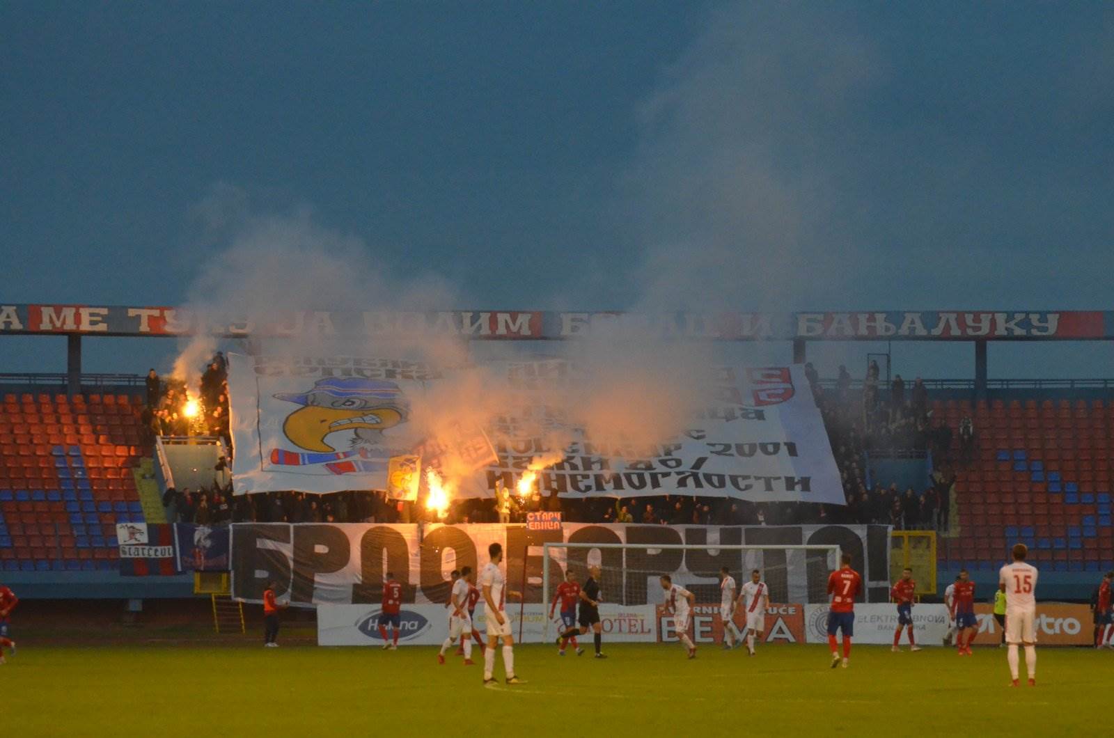 Borac, Zrinjski