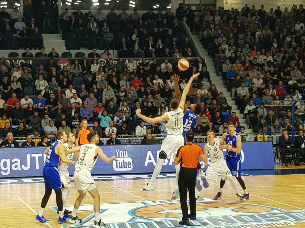  Poraz Partizana u Podgorici: Trinkijeri ISKLJUČEN, sudije "zvezde" derbija! 