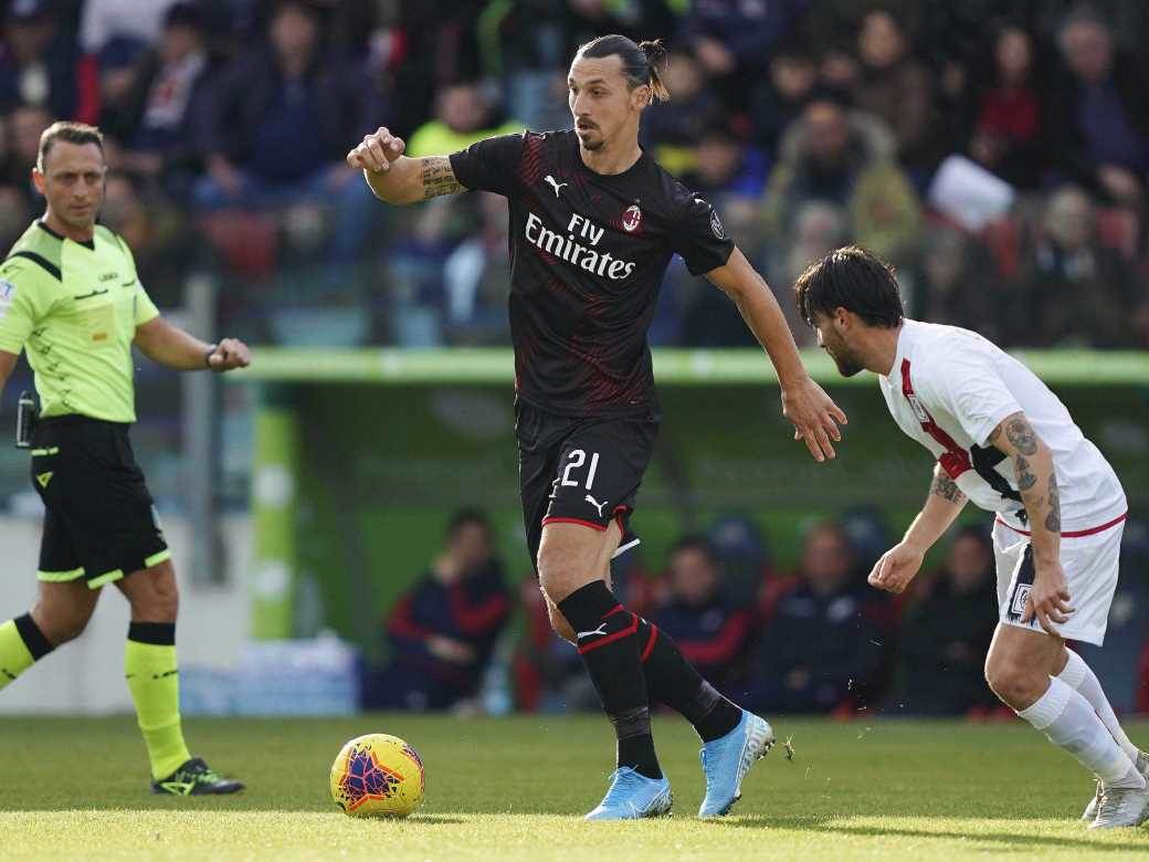  Kaljari - Milan 0:2 Serija A 19. kolo Zlatan Ibrahimović postigao prvi gol od povratka u Milan 