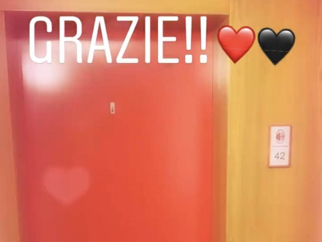  Pepe Reina napustio Milan odlazi u Aston vilu 