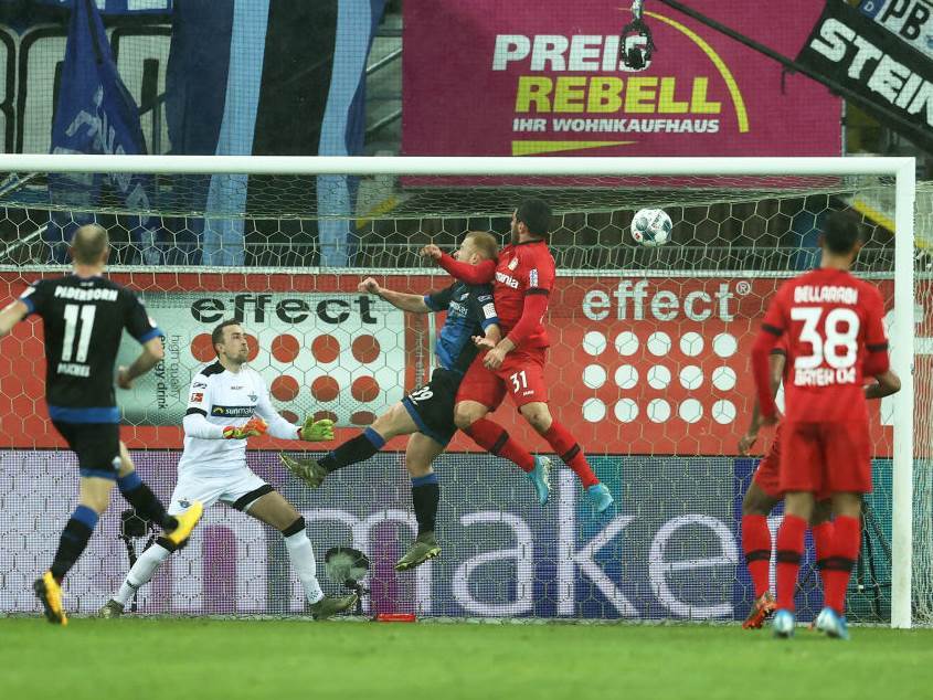  Paderborn - Bajer Leverkuzen 1:4, Bundesliga, 18. kolo 