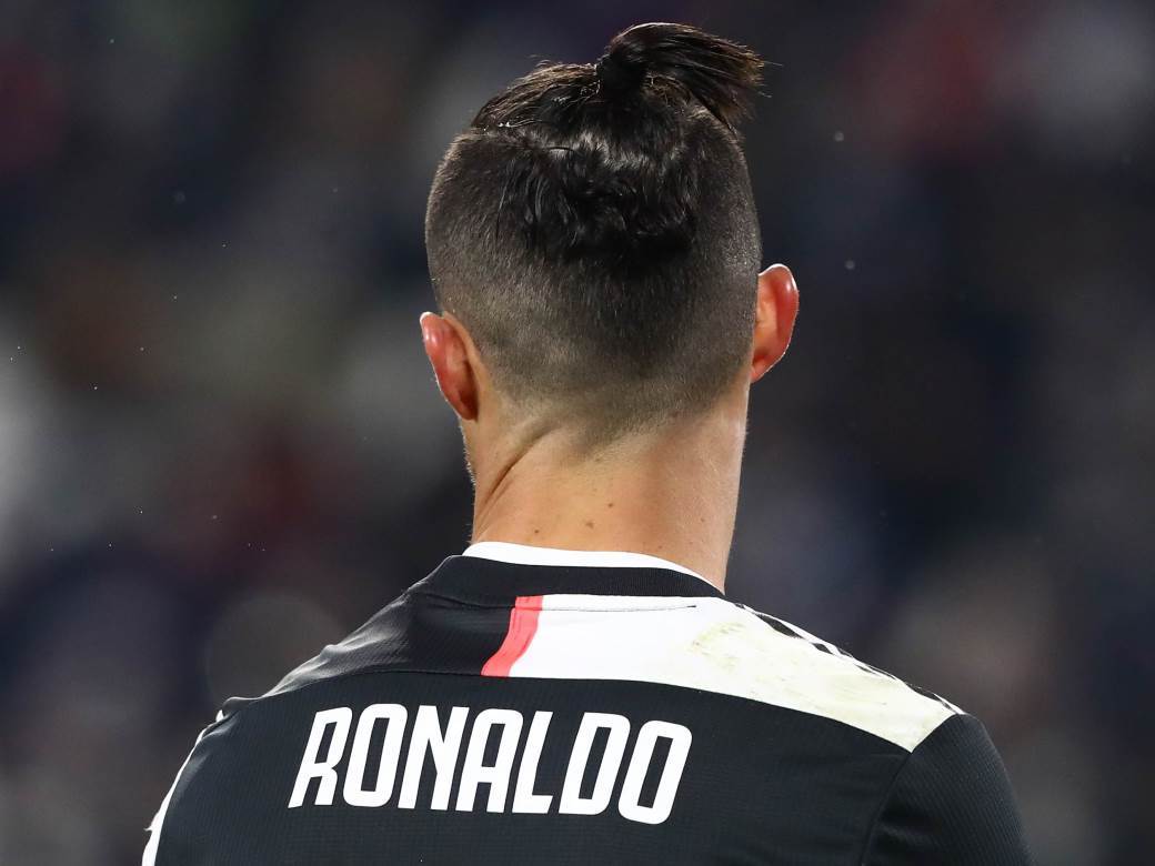  Juventus - Parma 2:1 Serija A 20. kolo Kristijano Ronaldo na sedmom uzastopnom meču postigao gol 