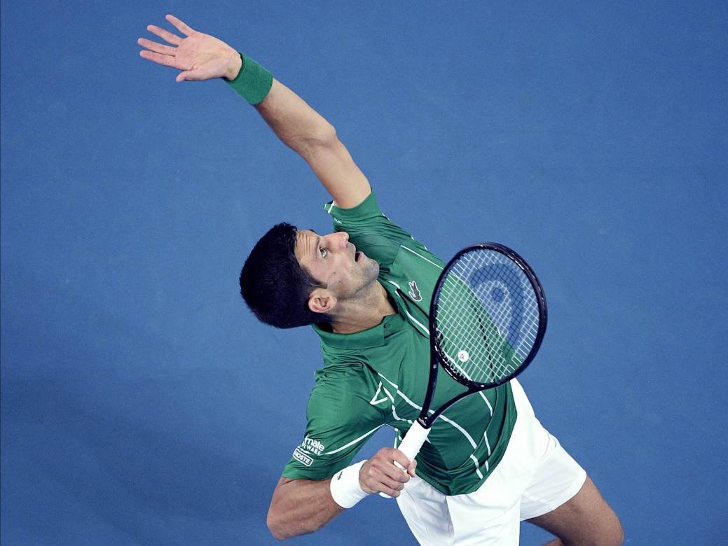  Novak-Djokovic-pobjeda-u-2.-kolo-Australijan-Open-6-1-6-4-6-2 