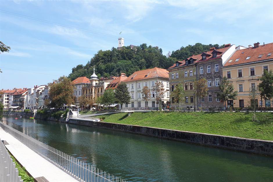  Slovenački premijer podnio ostavku 