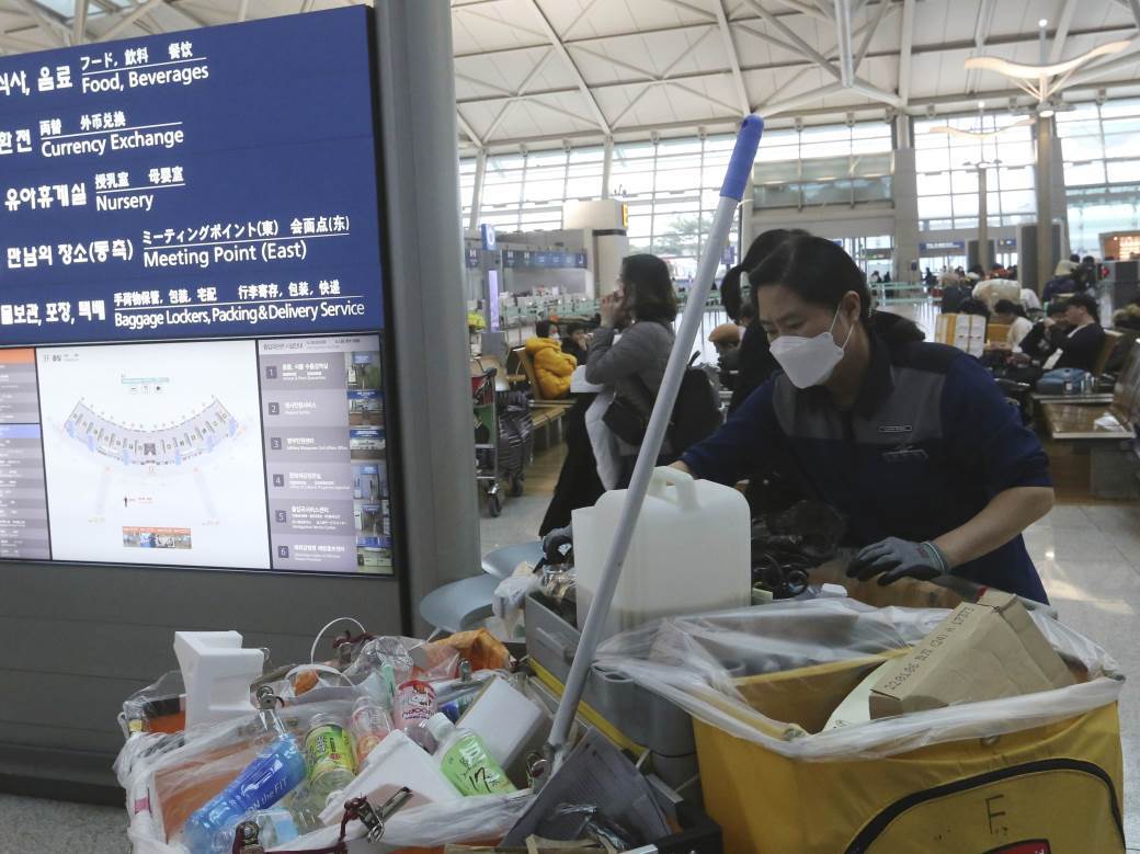  Koronavirus zatvorio prodavnice širom Kine 