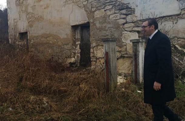  Vučić posjetio rodno mjesto svoga oca kod Bugojna 
