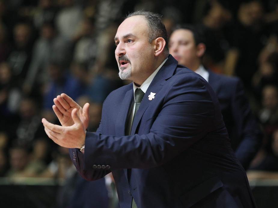  Trener Darušafake govorio i srpski: "Ovo što ima Partizan... To je ekstra!" 
