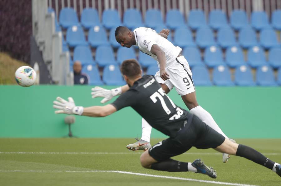 - FK Partizan/ Miroslav Todorović - FK Partizan/ Miroslav Todorović