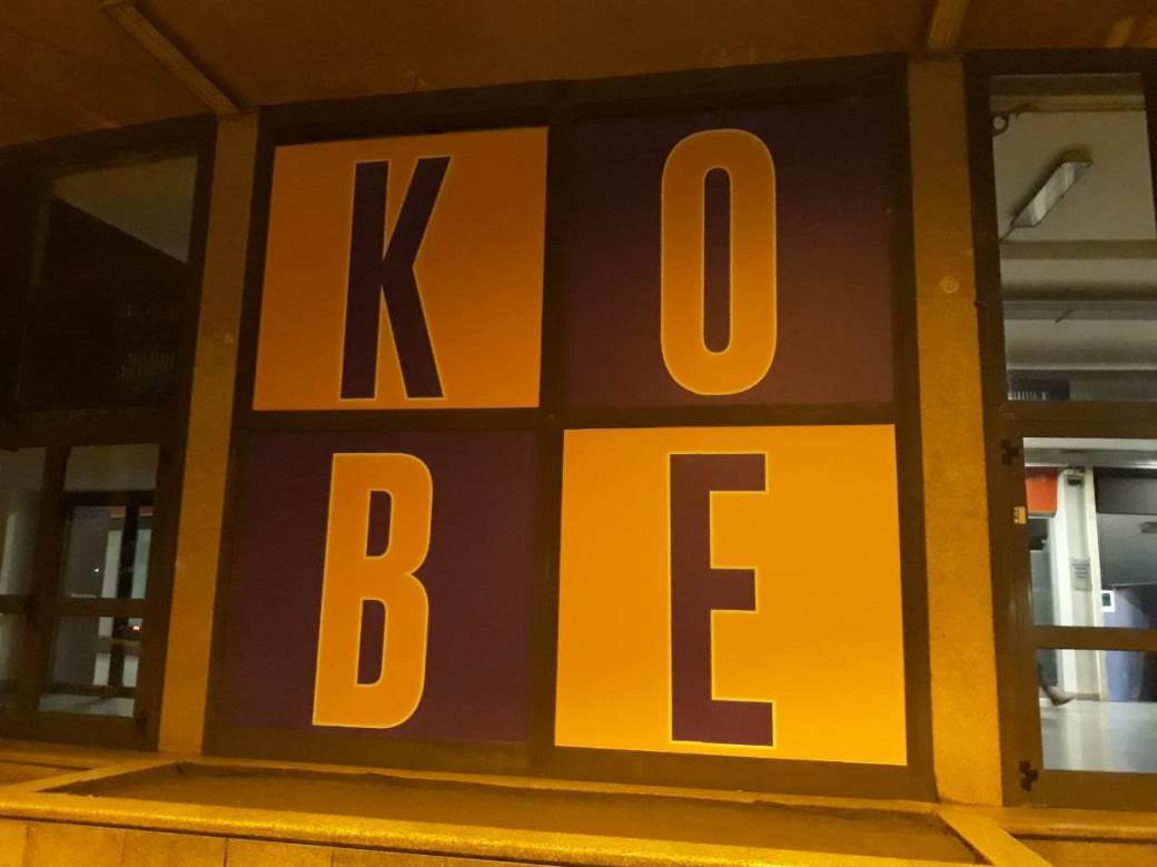 Foto ubod: Italija žali Brajanta - Virtus podigao Kobijeve dresove ...
