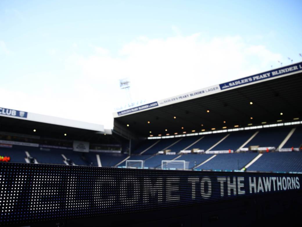  VBA-Njukasl-FA-Kup-Tviter-sala-peckanje-navijaci-skidanje 