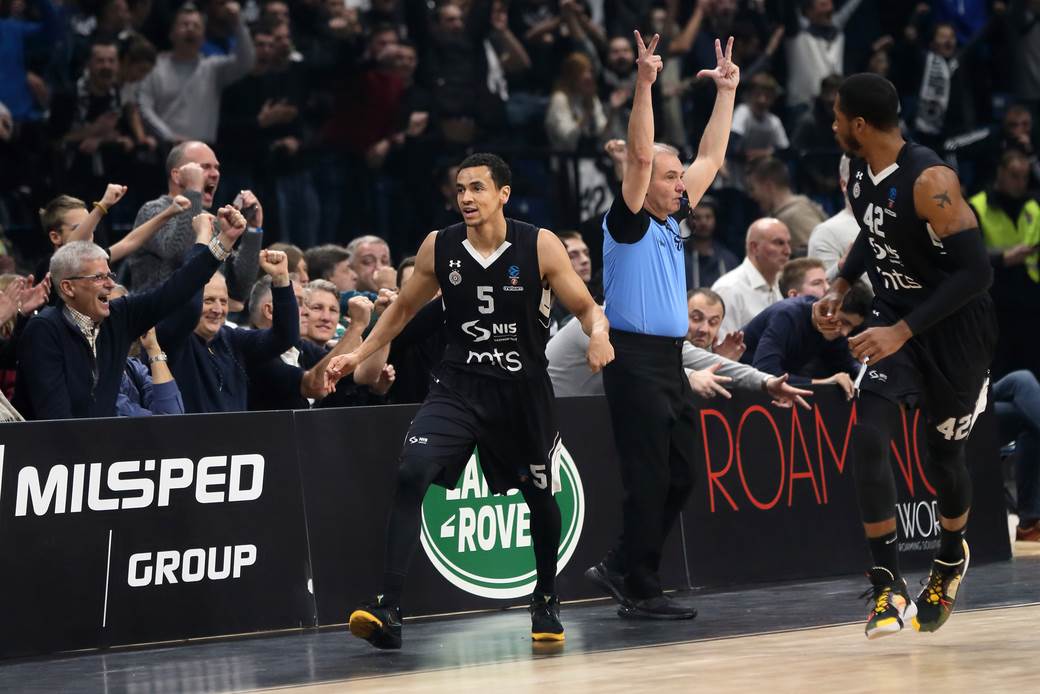  Veliki problem za Partizan pred derbi? Jedan od najboljih igrača navodno slomio nos! 