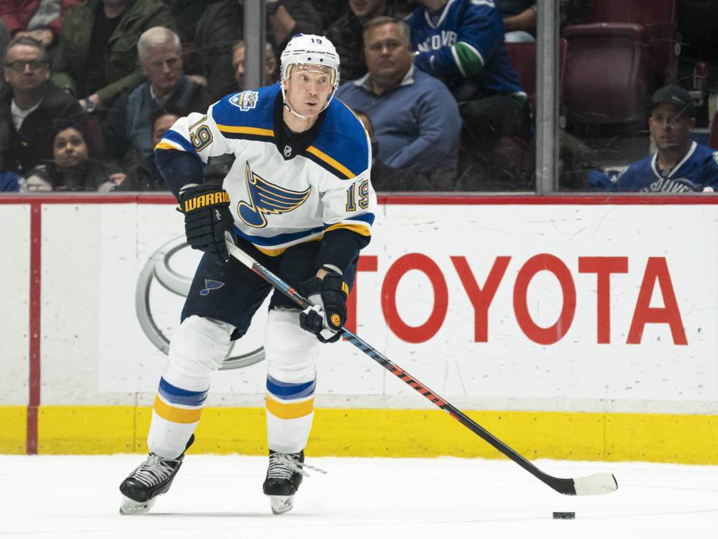  NHL-igrac-se-srusio-tokom-nhl-utakmice-problemi-sa-srcem-Sent-Luis 