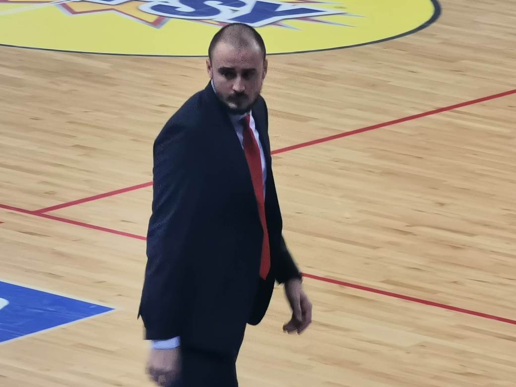  Aleksandar-Zaric-zna-uzroke-poraza-FMP-a 