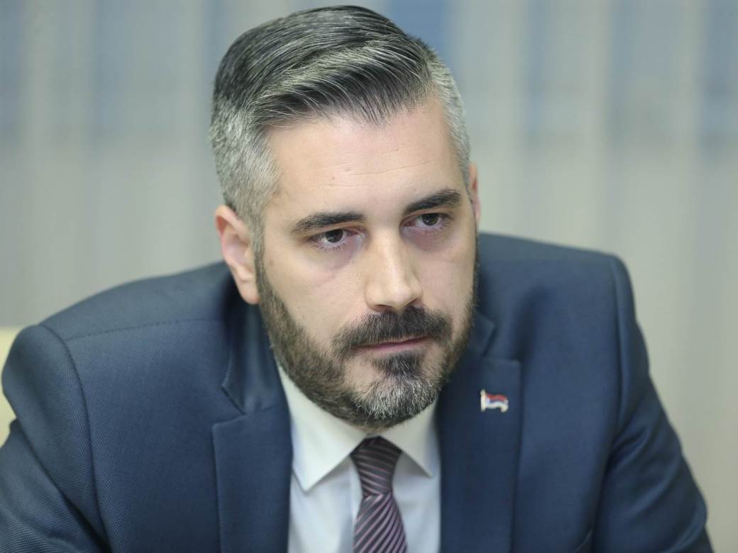  Hrvatska ministarka: Diplome iz RS uskoro nevažeće; Rajčević demantuje 