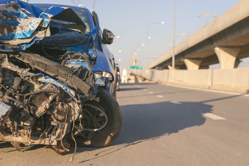  Strašna nesreća: Auto sletio s puta, poginula beba i dijete (8) 