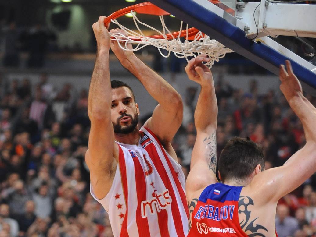  Branko Lazić kapiten KK Crvena zvezda 10 godina u klubu 