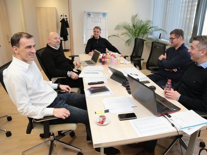  Dušan Bajević - sastanak sa saradnicima u S BiH 