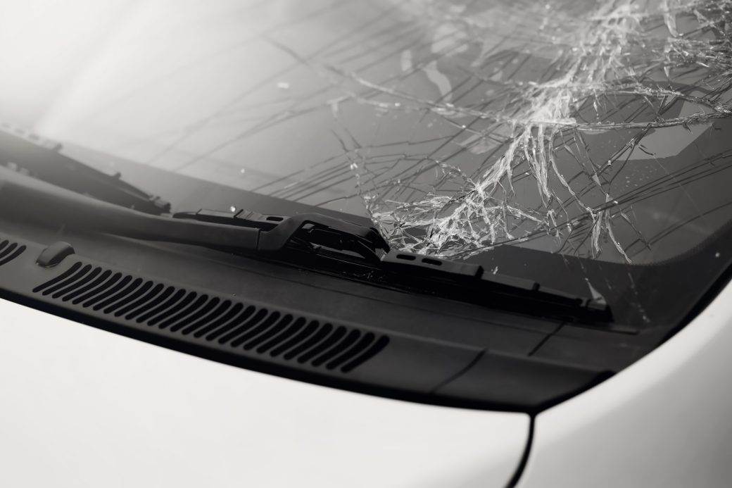  Tragedija kod Pala: Automobil udario u potporni zid, poginuo suvozač 