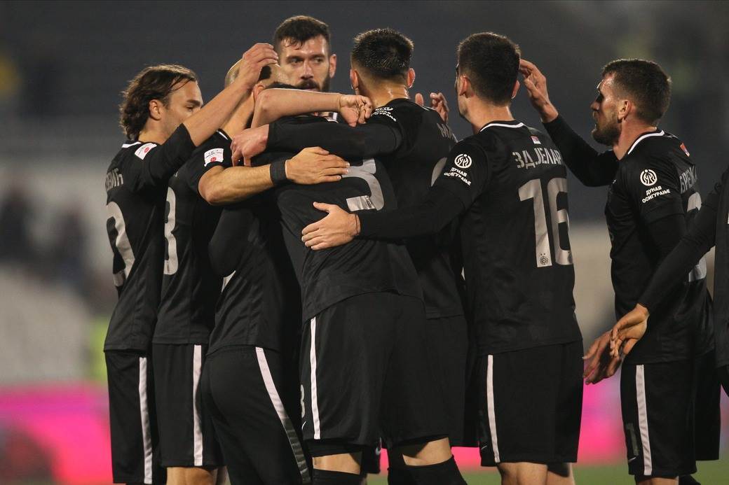  Partizan "pokerom" isprašio Spartak za četvrtfinale Kupa Srbije 