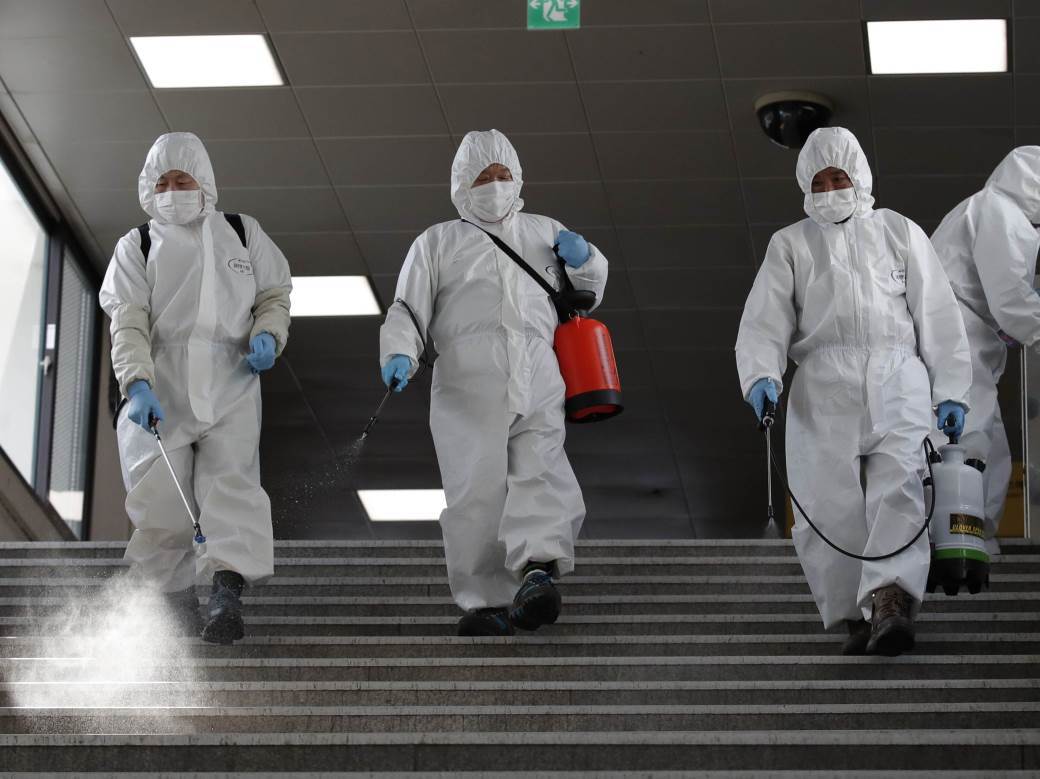  Kina: Moguće da su Amerikanci donijeli virus u Vuhan 