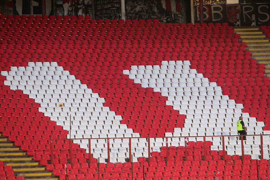  Kup-pobednika-kupova-1975-Crvena-zvezda-Real-Madrid-2-0-Ognjen-Petrovic-Dragan-Dzajic 