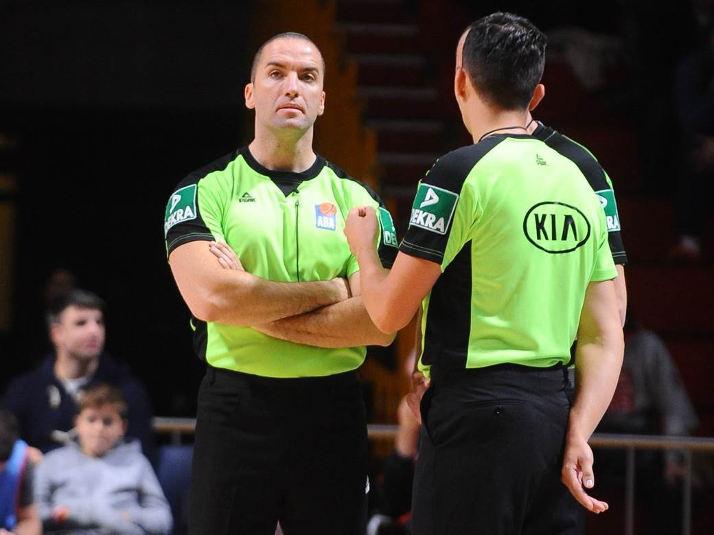  Ružne scene u ABA ligi: Upali u svlačionicu sudija, prijetili, vrijeđali... KK Široki kažnjen 