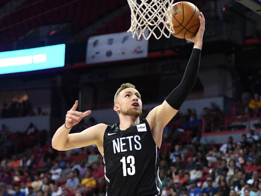  Džanan Musa pomaže bolnici u Bihaću! 