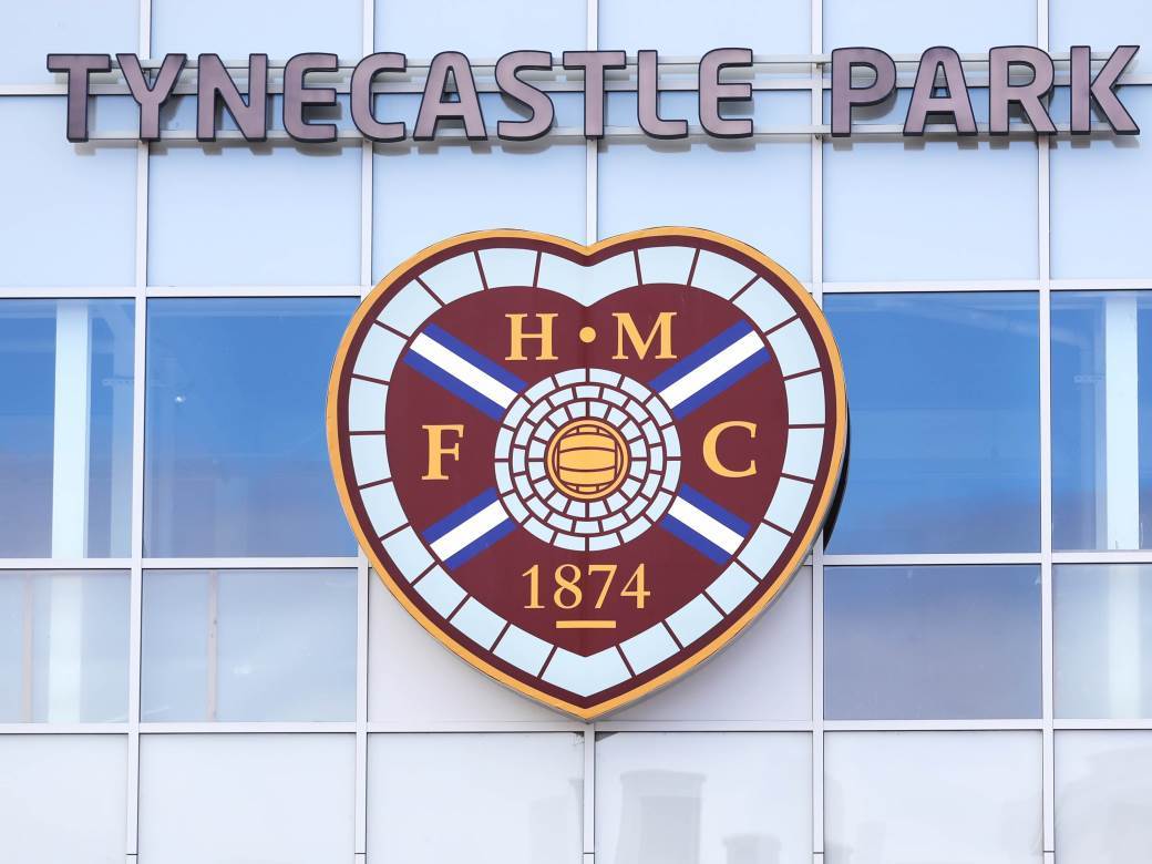  Harts nudi pola plate zaposlenima 