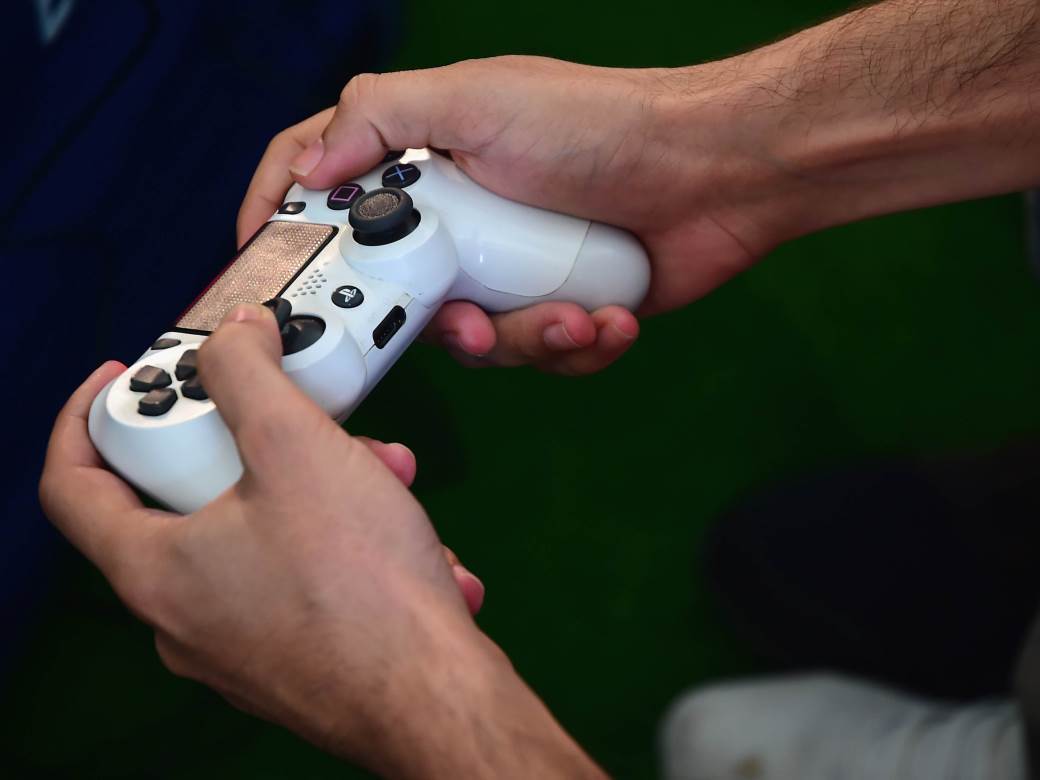  Kina zabranila igranje video igara 