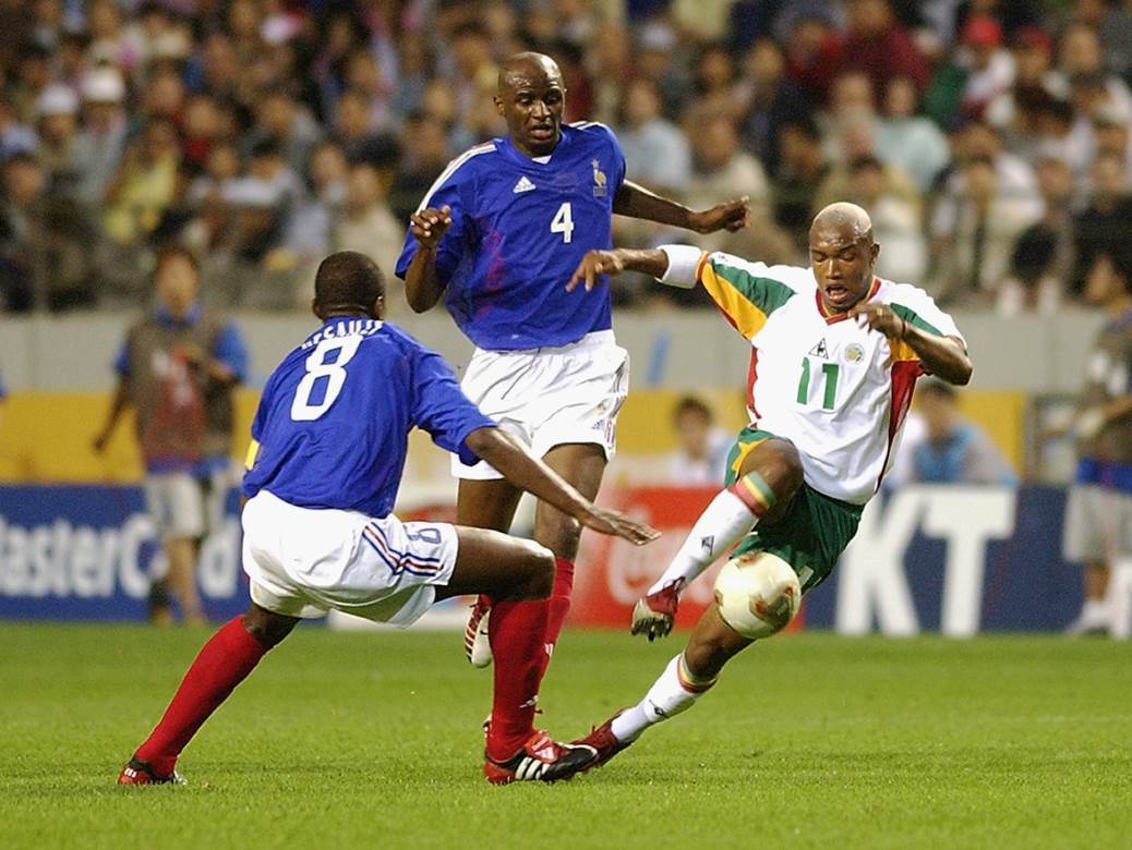  MONDO-IKONE-3-El-Hadzi-Diuf-Senegal-Francuska-2002.-Liverpul-Bolton 