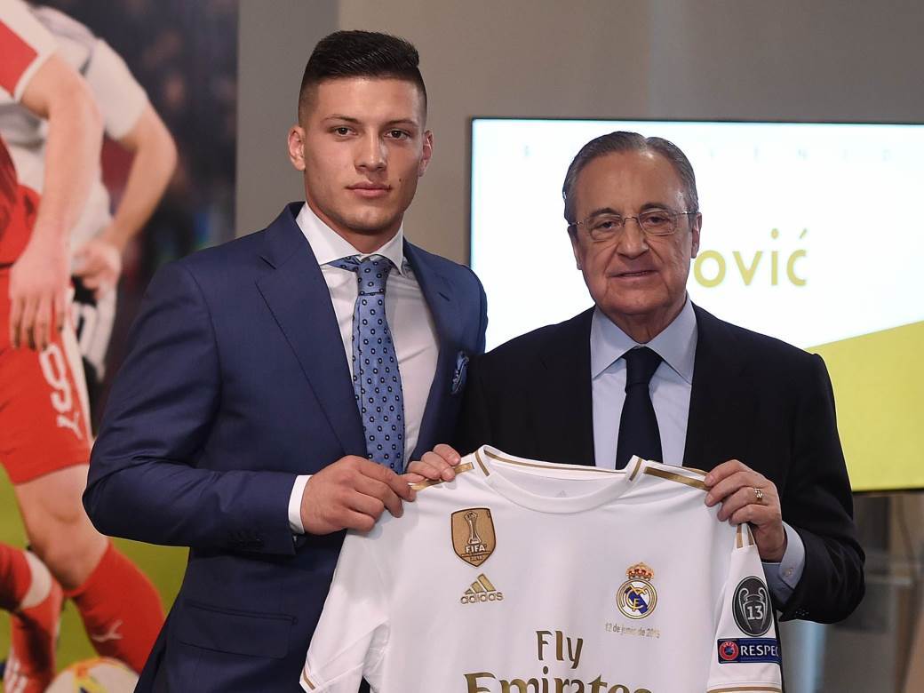  Real-Madrid-ne-smanjuje-plate-svojim-igracima-zbog-pandemije-korona-virusa 