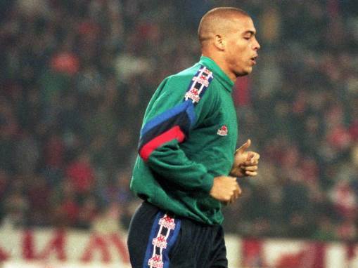  Ronaldo-transfer-iz-Barselone-u-Inter-1997-a-mogao-je-i-u-Rendzers 