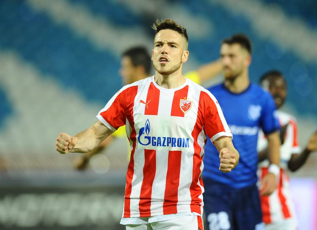  mihailo ristić potpisao za benfiku do 2026. godine  