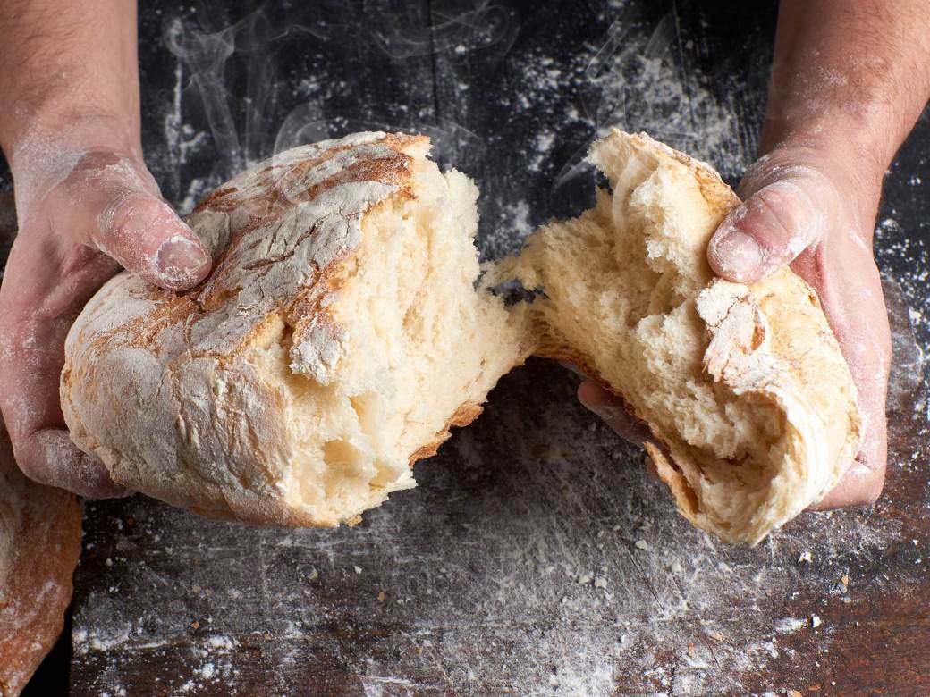  Džejmi Oliver kaže: Za dobar hleb potrebna su vam samo dva sastojka! 