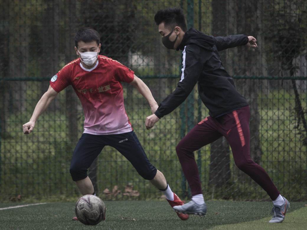  Kina fudbaleri pod stresom korona virus 