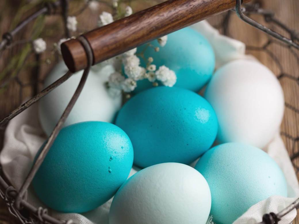  Elegantna "ombre" uskršnja jaja 
