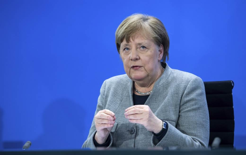  Merkel za minut i po objasnila širenje korona virusa (VIDEO) 